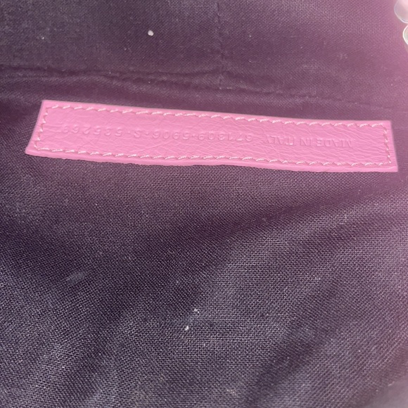 Le Cagole XS Shoulder Bag in light pink lambskin - Picture 12 of 13